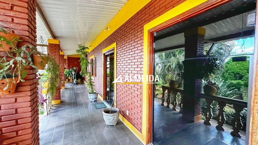 Chácara, 3 quartos, 750 m² - Foto 15