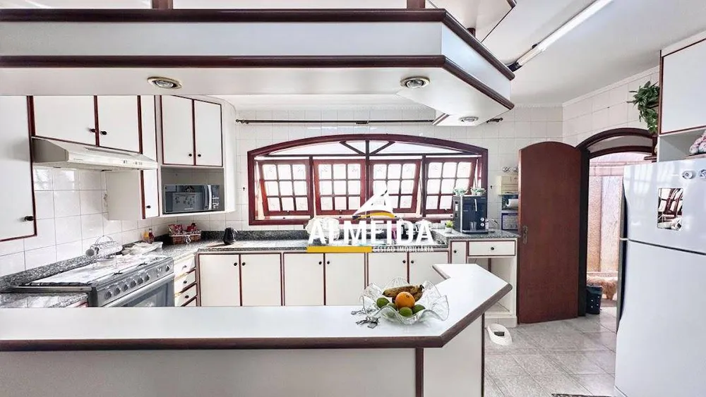 Casa, 3 quartos, 393 m² - Foto 3