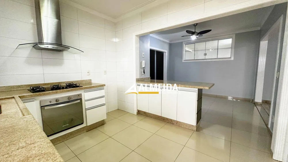 Casa, 2 quartos, 187 m² - Foto 8