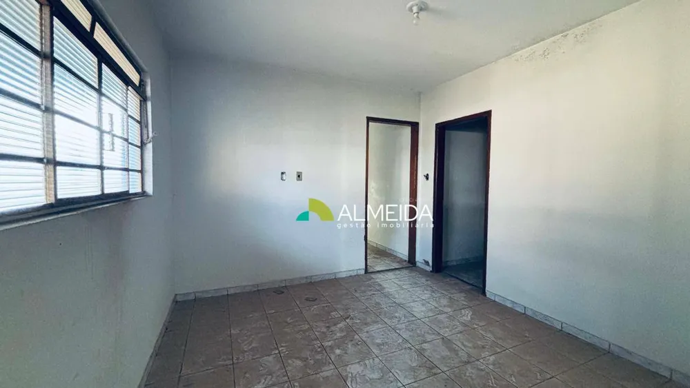 Casa, 3 quartos, 154 m² - Foto 1