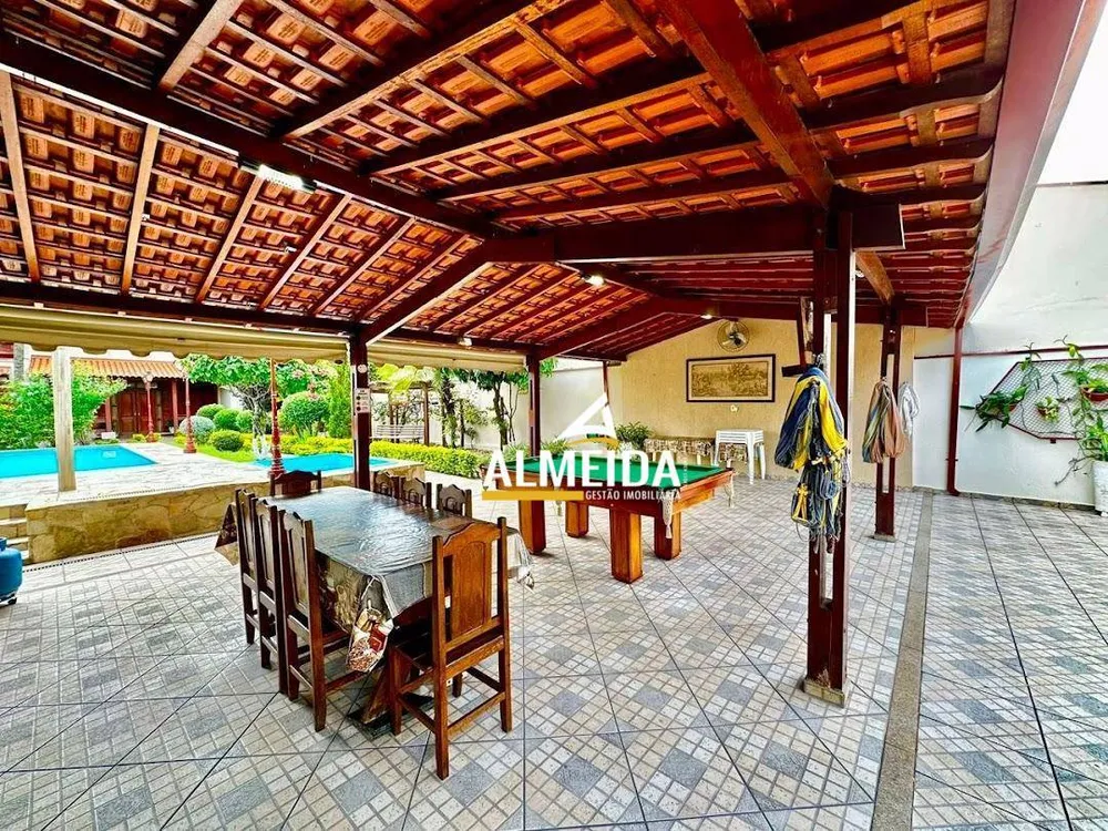 Casa, 3 quartos, 275 m² - Foto 10
