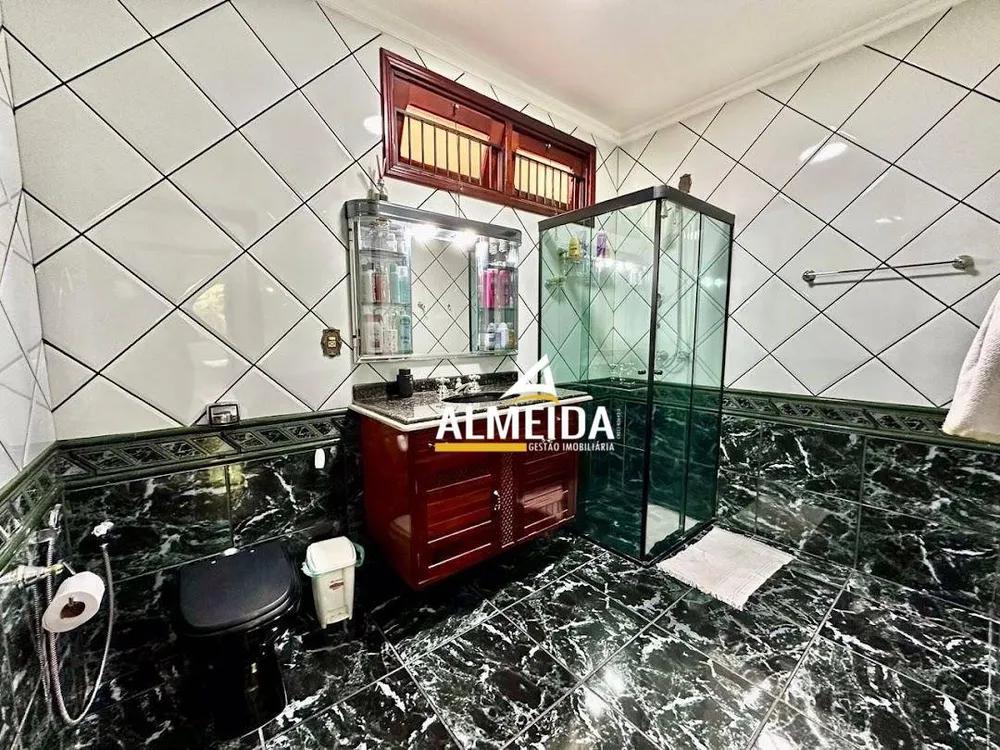 Casa, 3 quartos, 275 m² - Foto 6