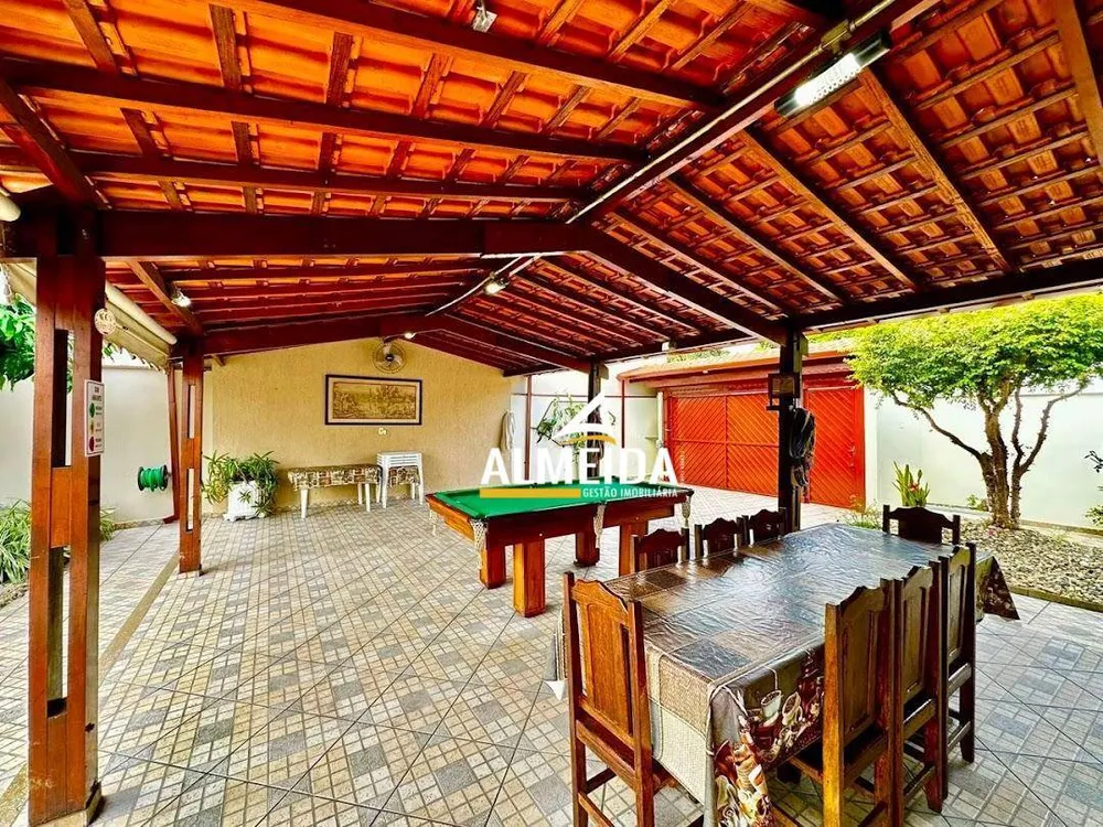 Casa, 3 quartos, 275 m² - Foto 3