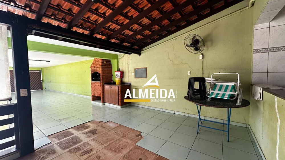 Casa, 3 quartos, 252 m² - Foto 14