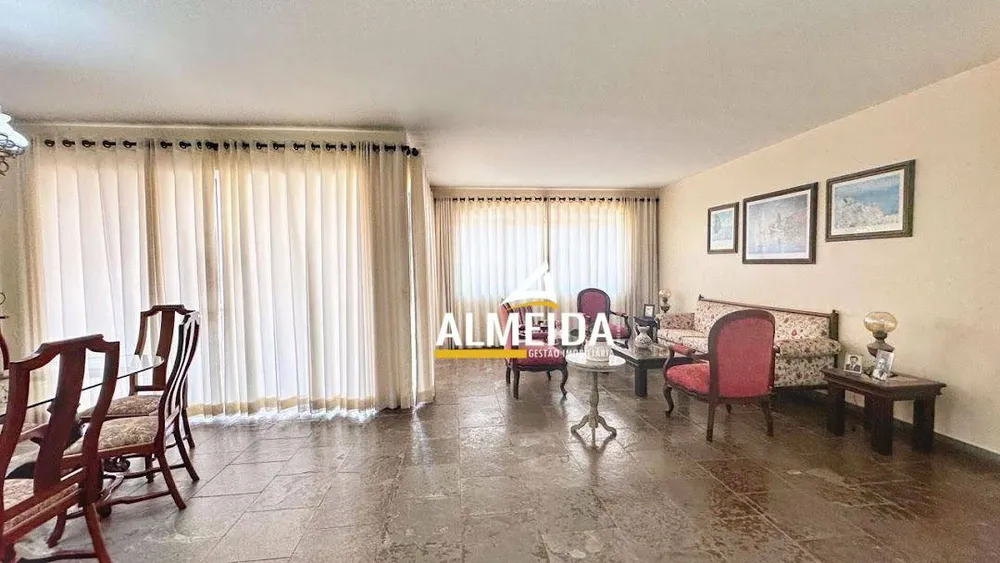 Casa, 3 quartos, 234 m² - Foto 5