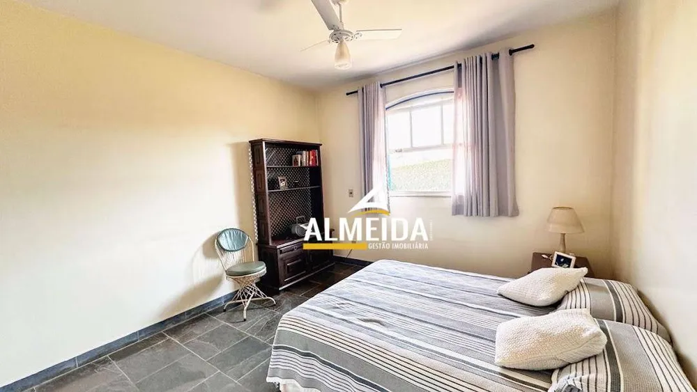 Casa, 3 quartos, 234 m² - Foto 10