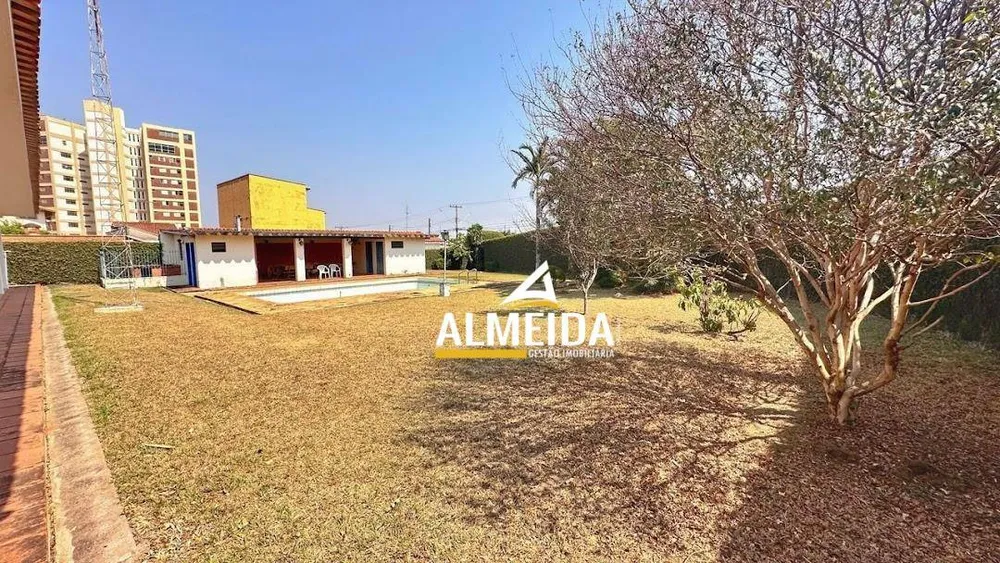 Casa, 3 quartos, 234 m² - Foto 15