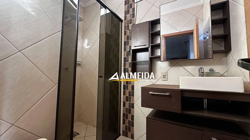 Casa, 3 quartos, 200 m² - Foto 4