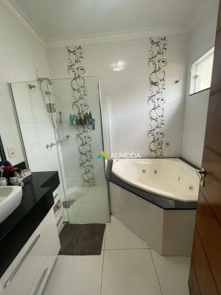 Casa, 4 quartos, 204 m² - Foto 12