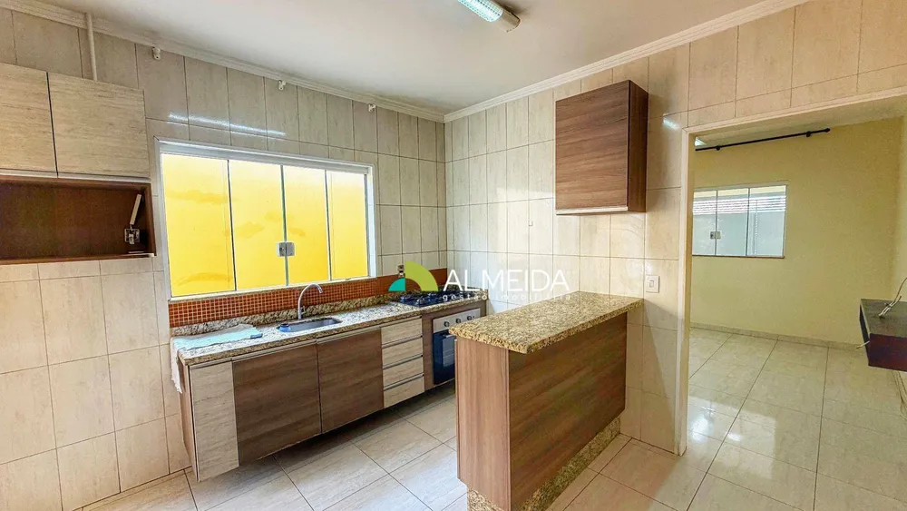 Casa, 3 quartos, 108 m² - Foto 1
