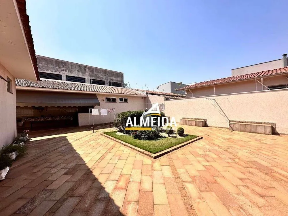 Casa, 3 quartos, 334 m² - Foto 3