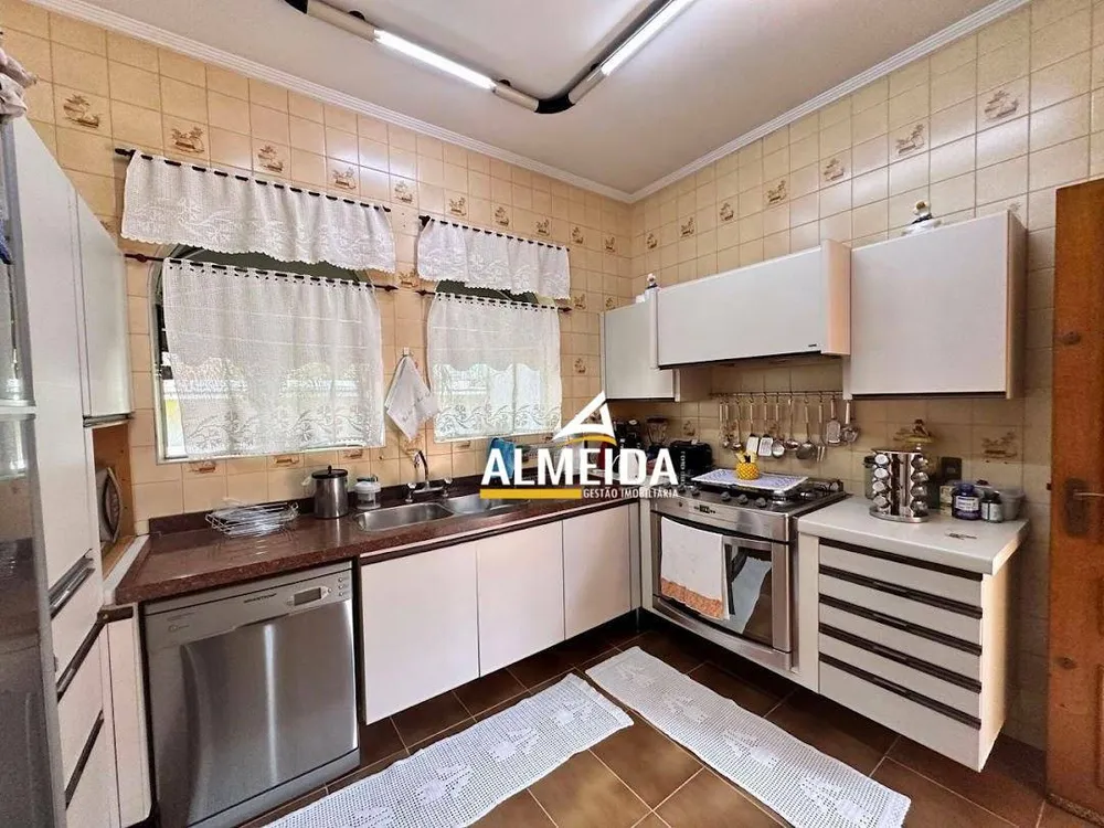 Casa, 3 quartos, 334 m² - Foto 16