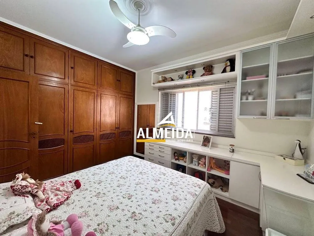 Casa, 3 quartos, 334 m² - Foto 5