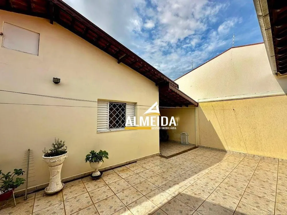 Casa, 3 quartos, 219 m² - Foto 11