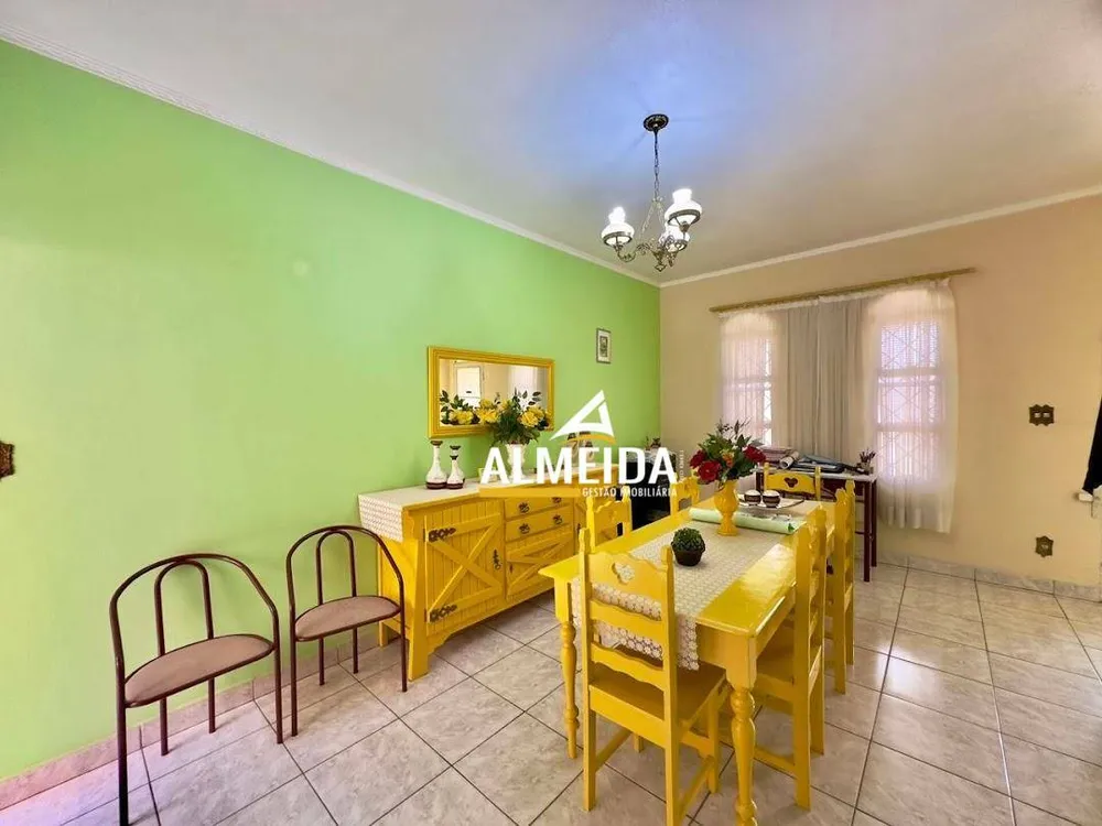 Casa, 3 quartos, 219 m² - Foto 10