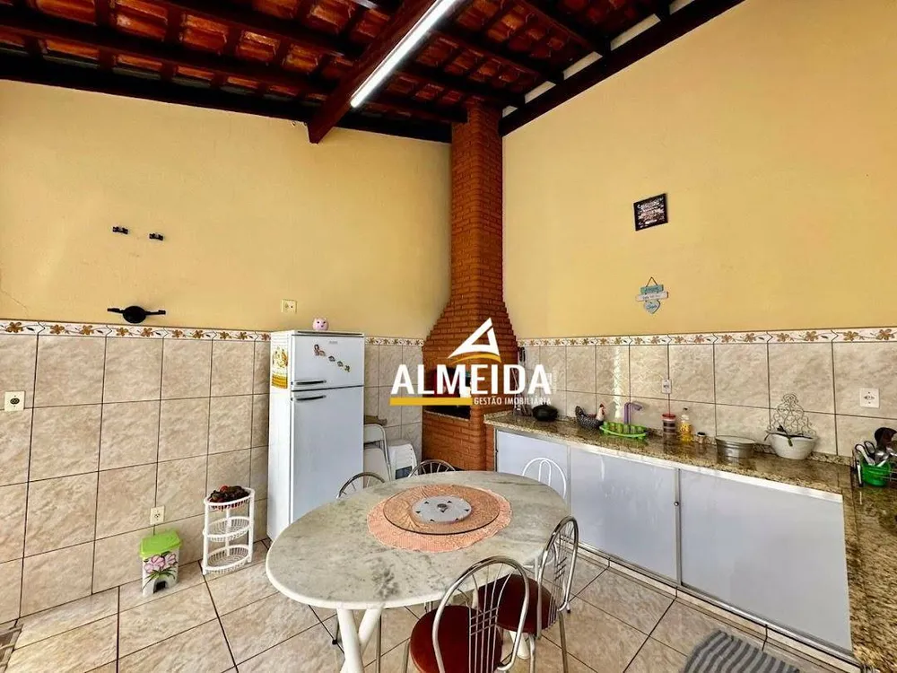 Casa, 3 quartos, 219 m² - Foto 15