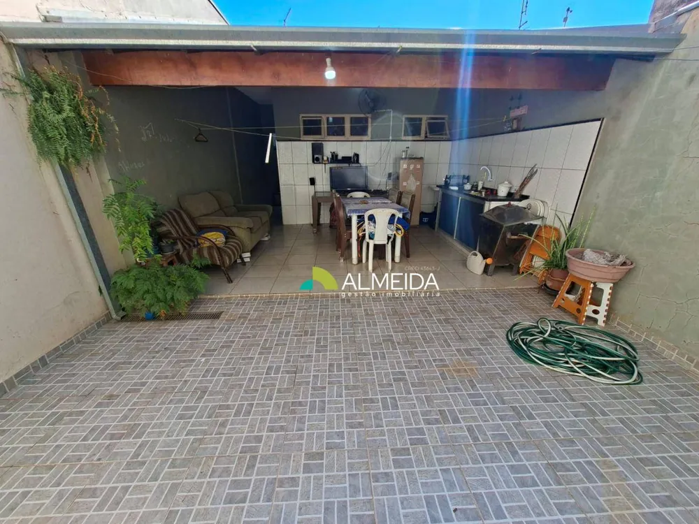 Casa, 3 quartos, 154 m² - Foto 1