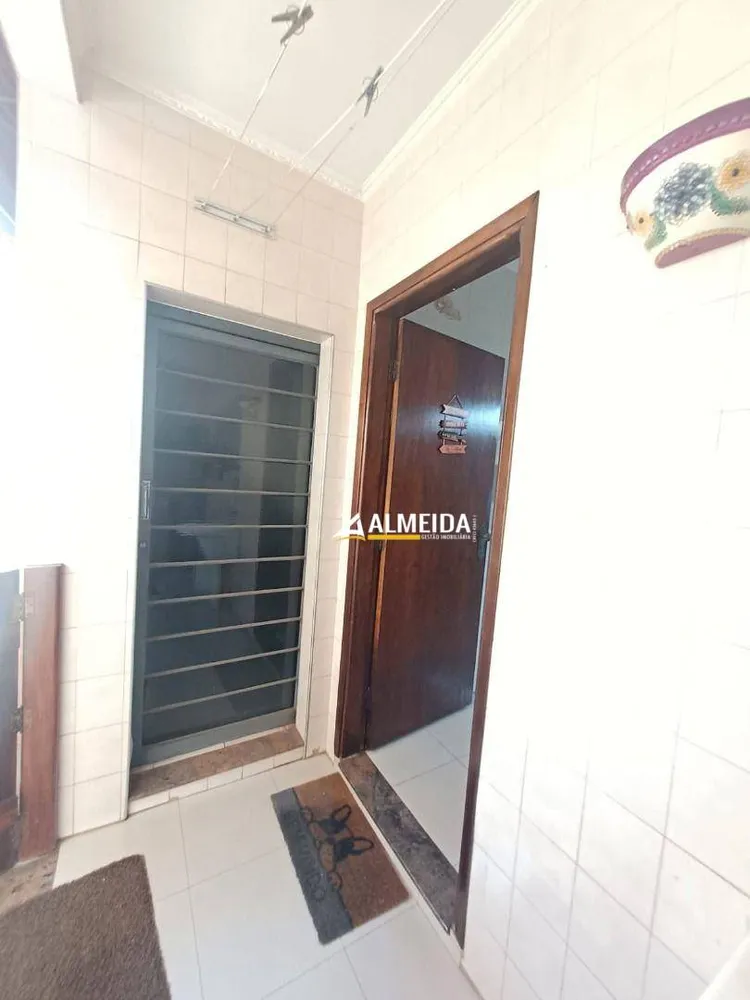 Casa, 3 quartos, 154 m² - Foto 2