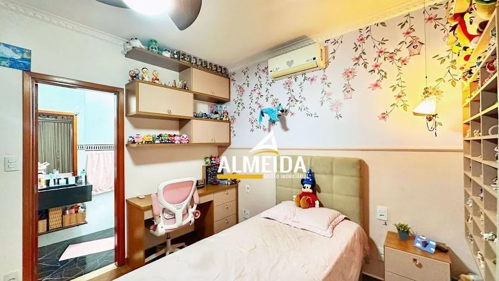 Casa, 3 quartos, 204 m² - Foto 6