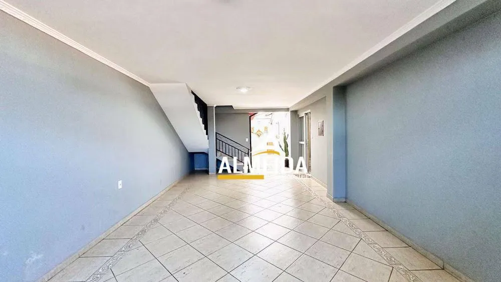 Casa, 3 quartos, 204 m² - Foto 14