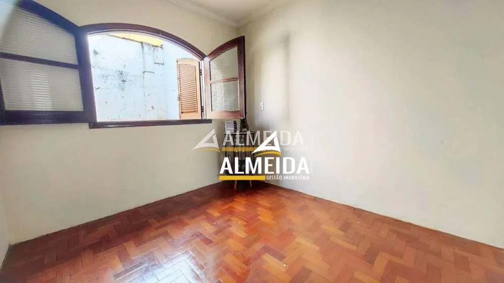 Casa, 4 quartos, 213 m² - Foto 11