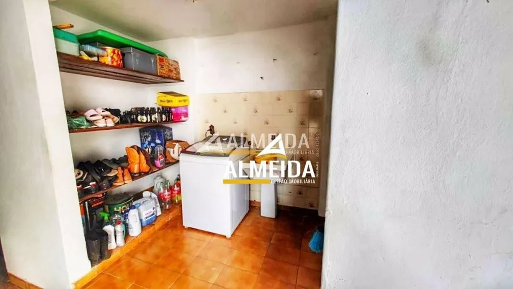 Casa, 4 quartos, 213 m² - Foto 1