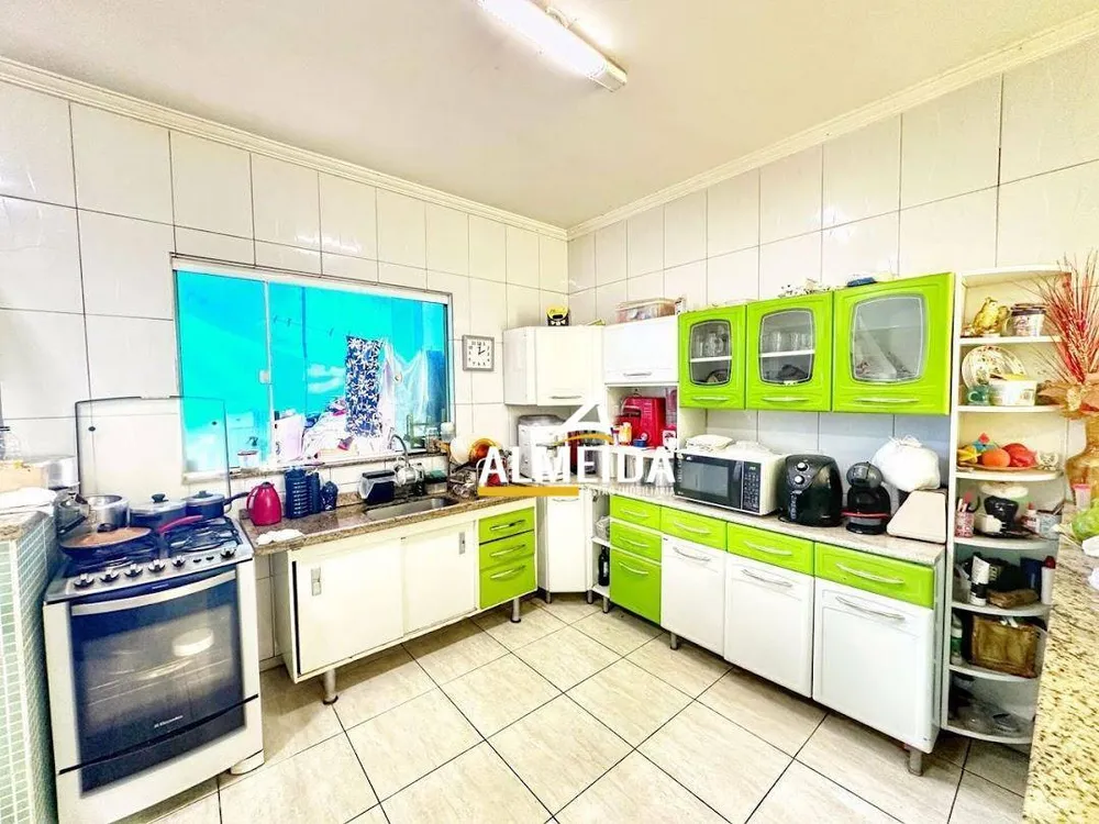 Casa, 3 quartos, 111 m² - Foto 2