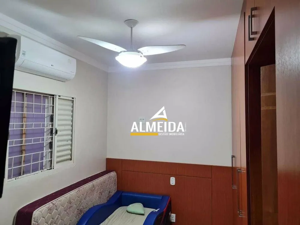 Casa, 5 quartos, 264 m² - Foto 5