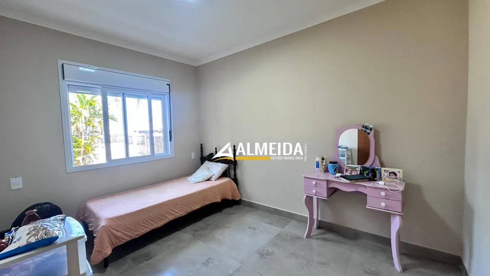 Chácara, 3 quartos, 1050 m² - Foto 9