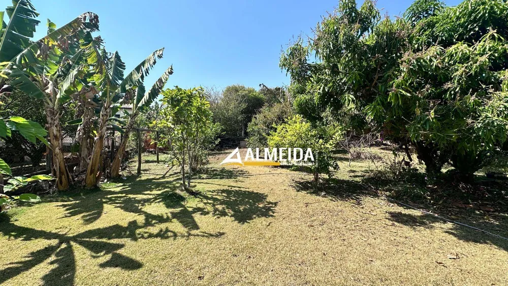 Chácara, 3 quartos, 1050 m² - Foto 4