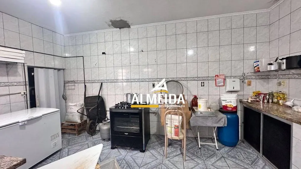 Casa, 3 quartos, 140 m² - Foto 2