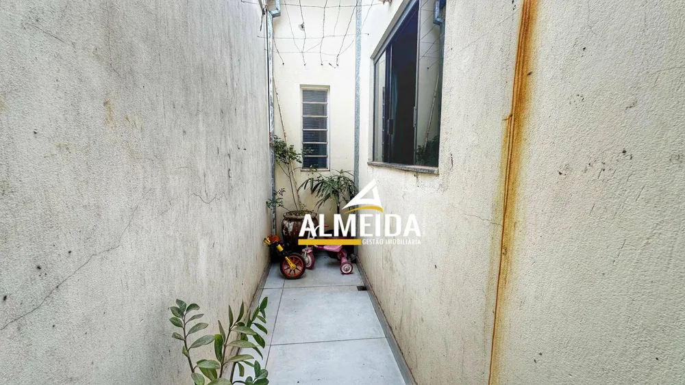 Casa, 3 quartos, 213 m² - Foto 8