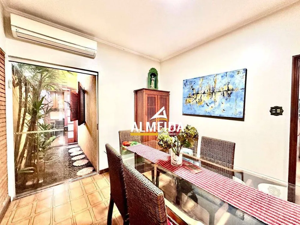 Casa, 3 quartos, 192 m² - Foto 12