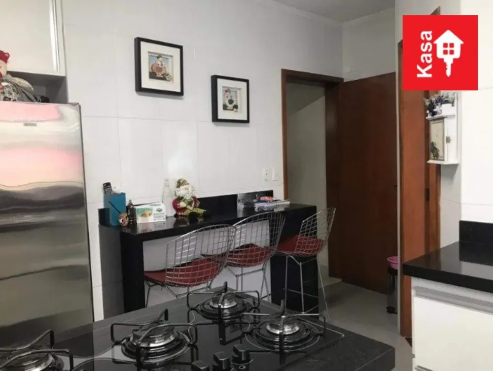Sobrado, 3 quartos, 273 m² - Foto 4