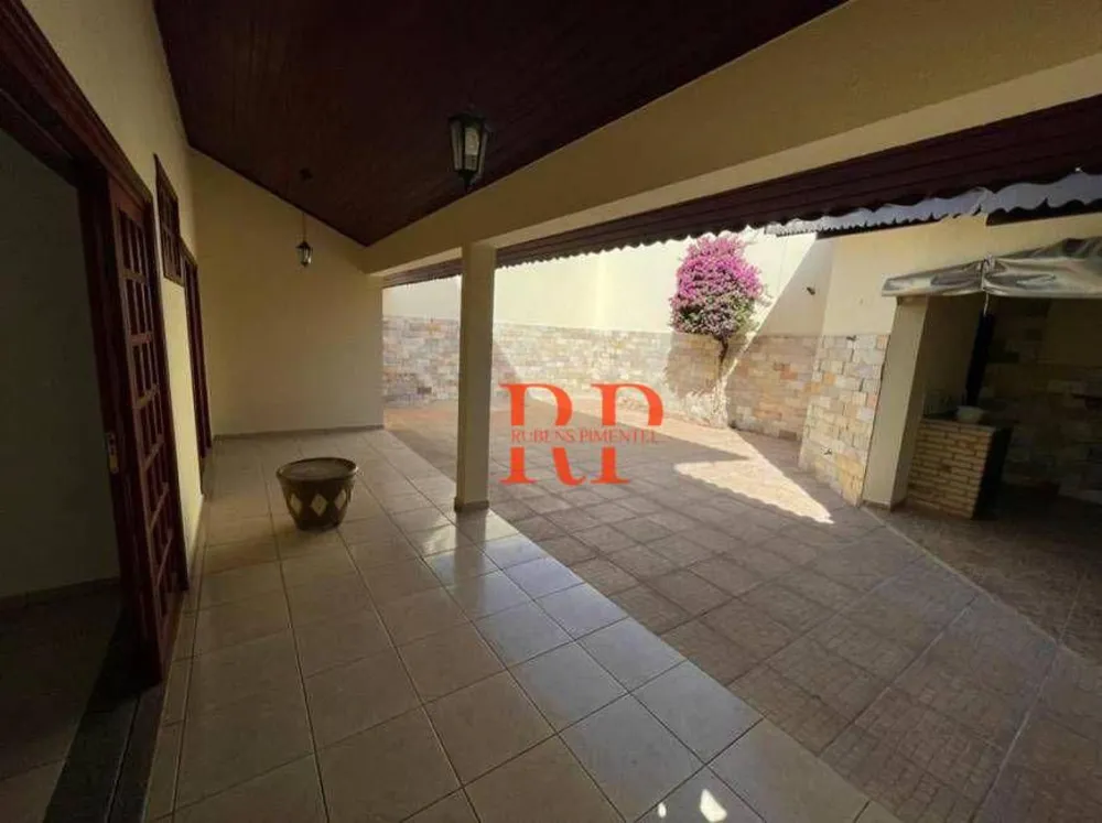 Casa, 3 quartos, 200 m² - Foto 3