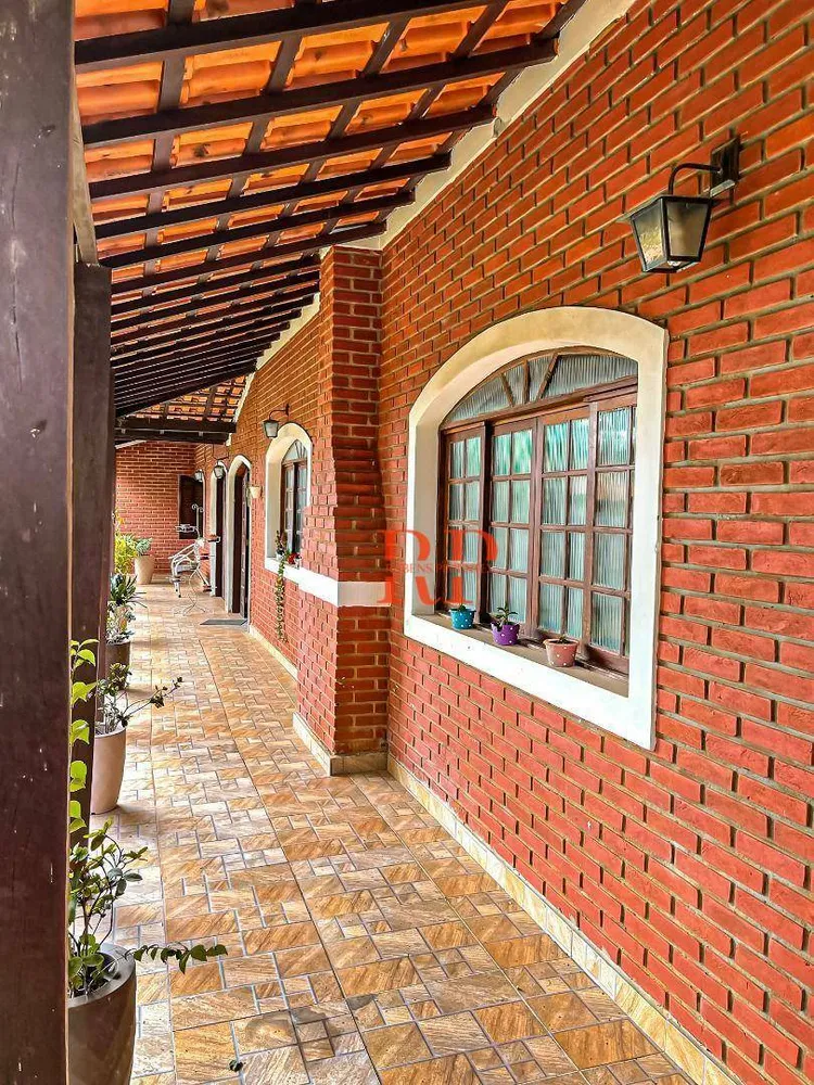 Chácara, 5 quartos, 5000 m² - Foto 2