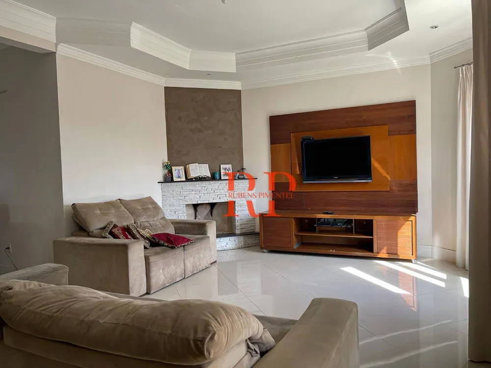 Casa, 4 quartos, 430 m² - Foto 2
