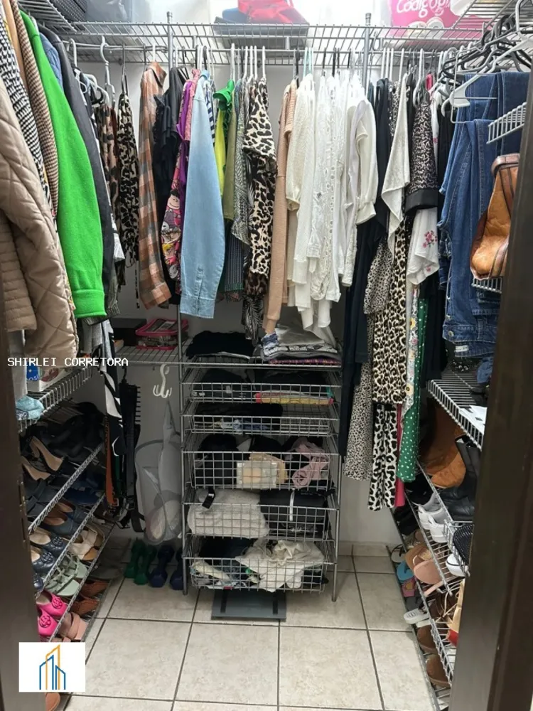 Sobrado, 3 quartos, 325 m² - Foto 1