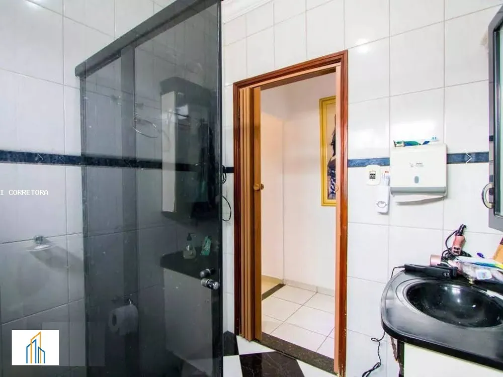 Casa, 2 quartos, 224 m² - Foto 1