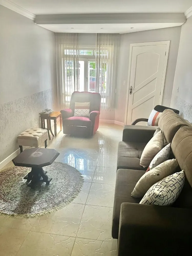 Sobrado, 4 quartos, 234 m² - Foto 1