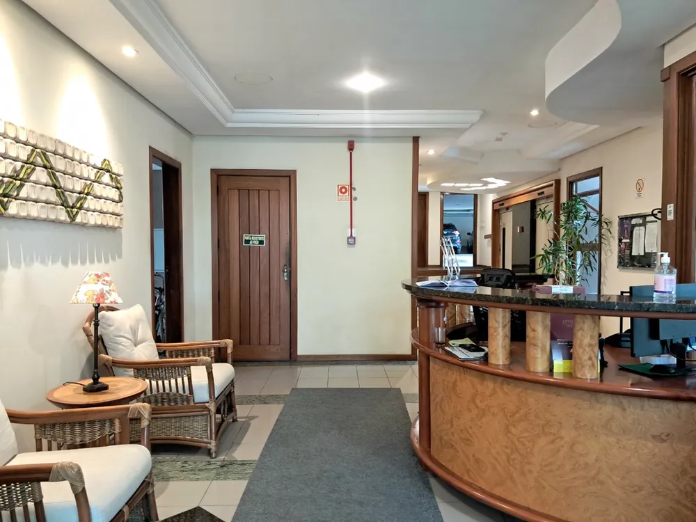 Cobertura, 3 quartos, 249 m² - Foto 5