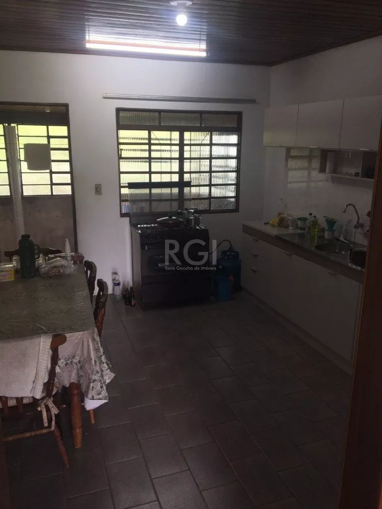 Casa à venda com 3 quartos, 119m² - Foto 4