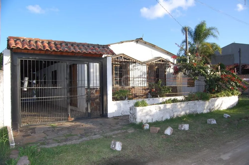 Casa à venda com 2 quartos, 94m² - Foto 1