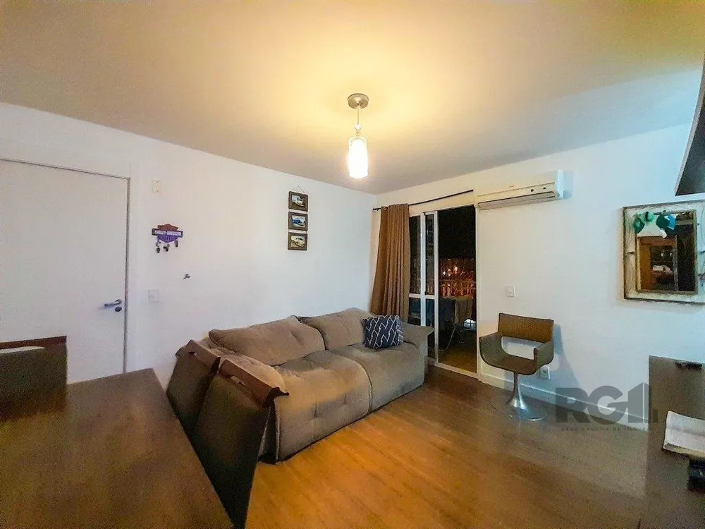 Casa, 5 quartos, 216 m² - Foto 1
