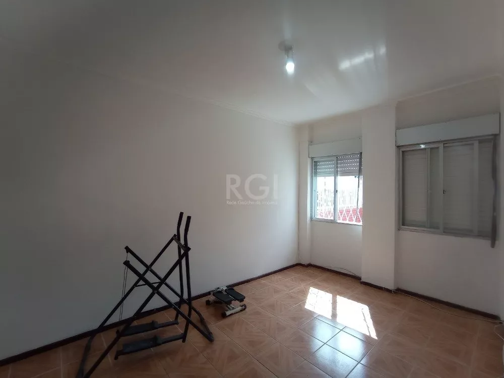 Apartamento à venda com 2 quartos, 74m² - Foto 2