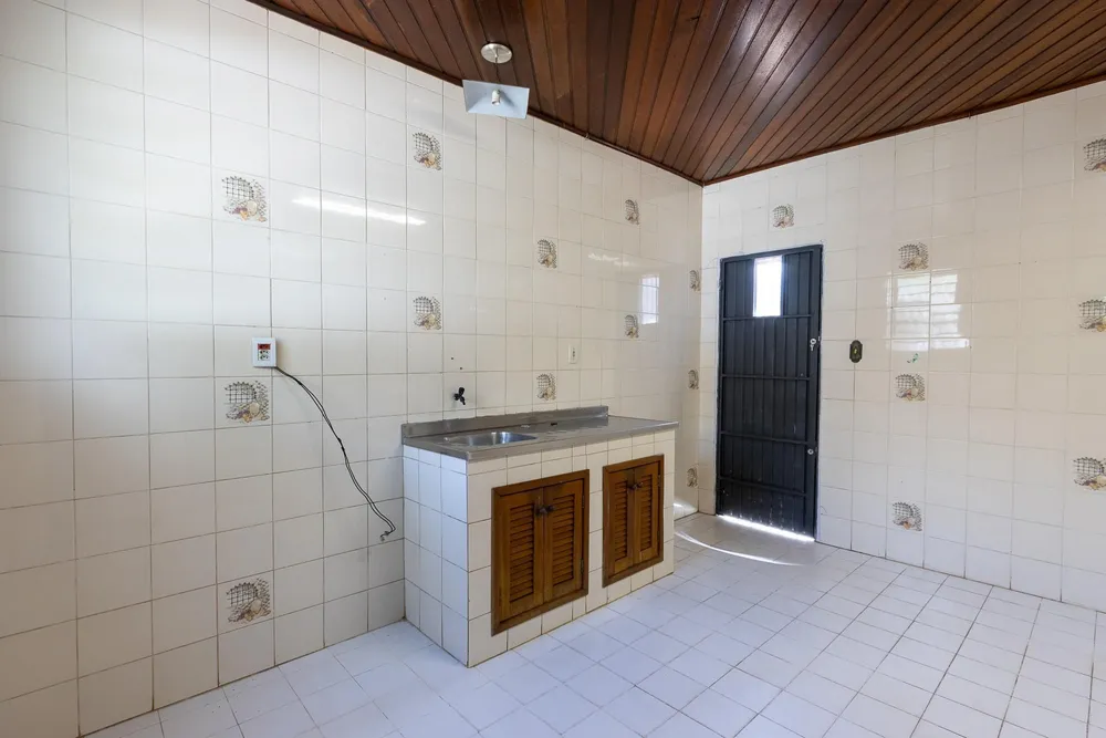 Casa, 2 quartos, 359 m² - Foto 2