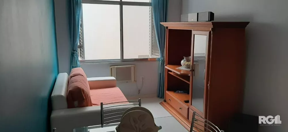 Apartamento à venda com 1 quarto, 43m² - Foto 2