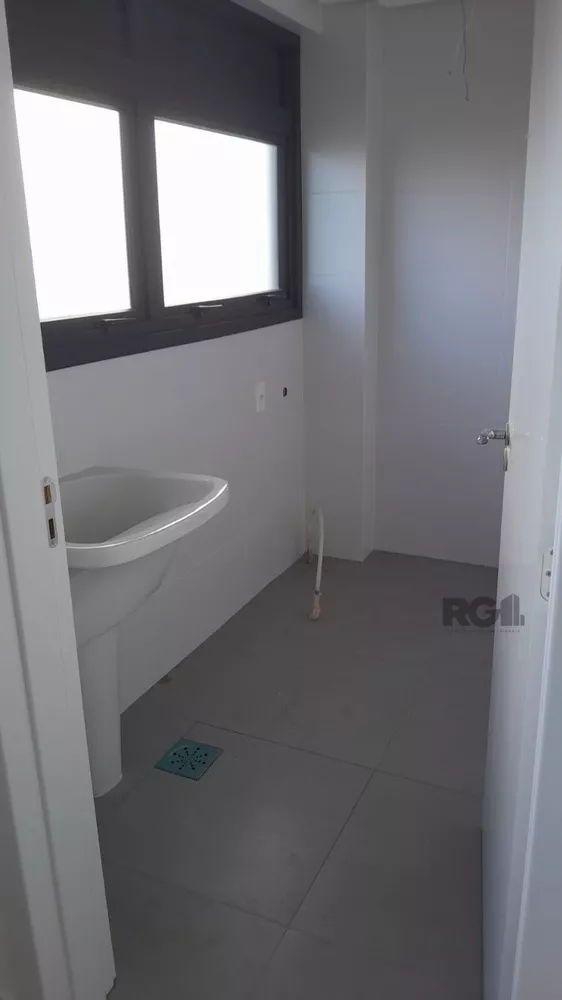 Apartamento à venda com 2 quartos, 136m² - Foto 2