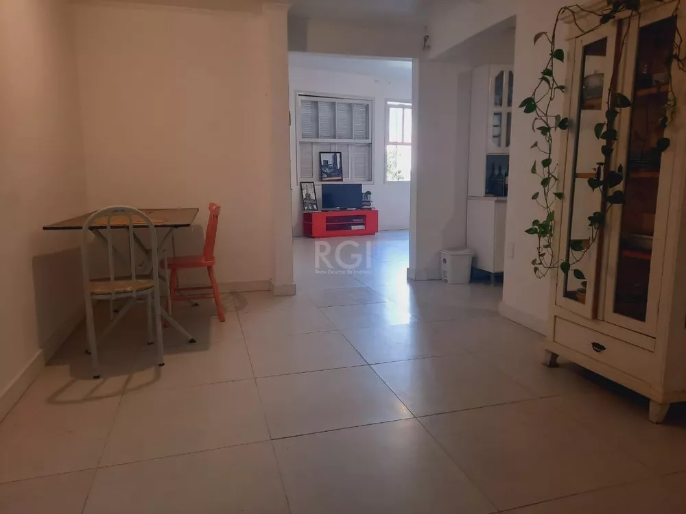 Apartamento à venda com 2 quartos, 106m² - Foto 1