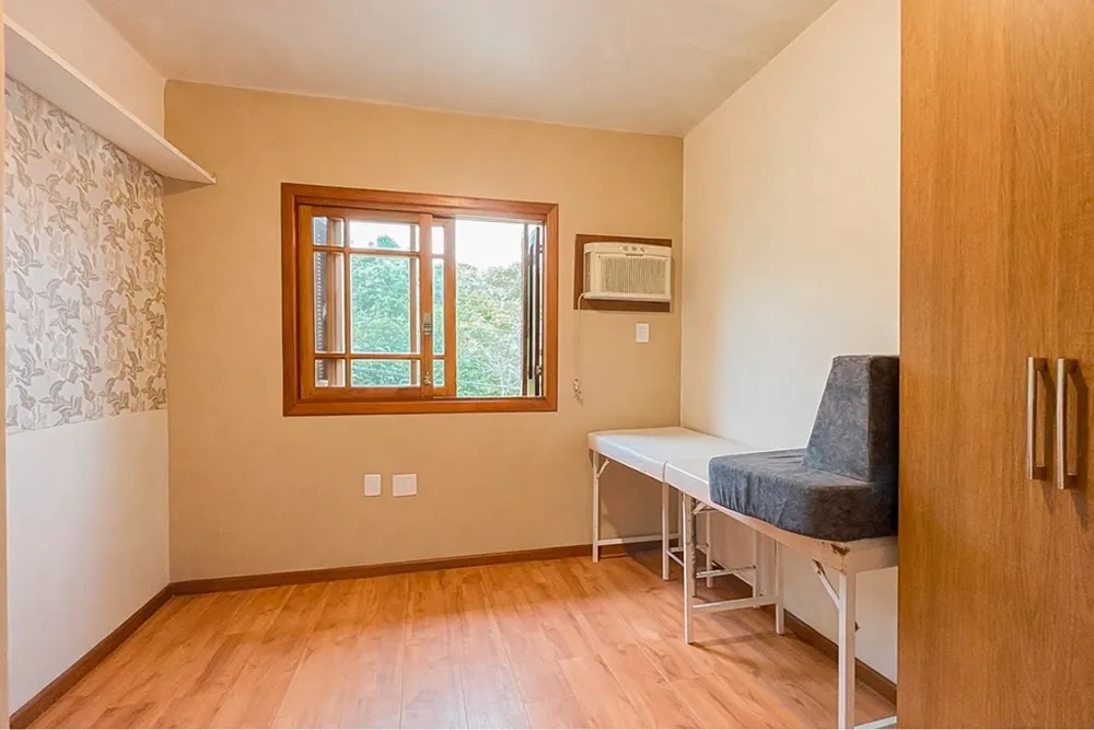 Casa, 3 quartos, 231 m² - Foto 4
